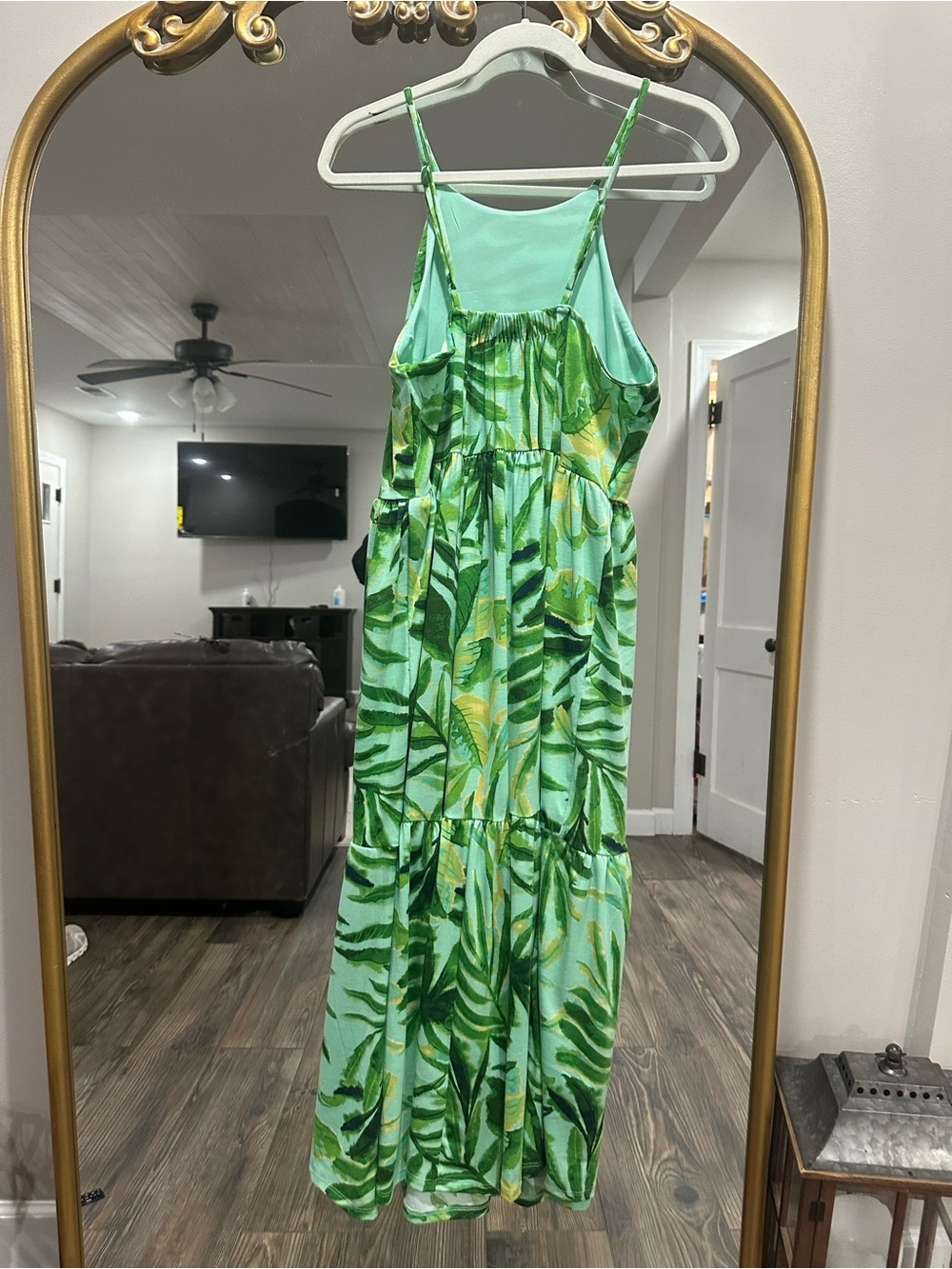 Tropical Green Leaf Summer Hawaiian Vacation Cruise Beach Maxi Dress - Picture 4 of 16